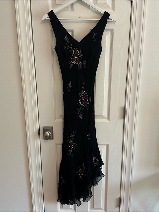 Sue Wong Dresses & Skirts - Vintage Sue Wong Black Midi Dress with Embroidered Beaded Floral Embellishments